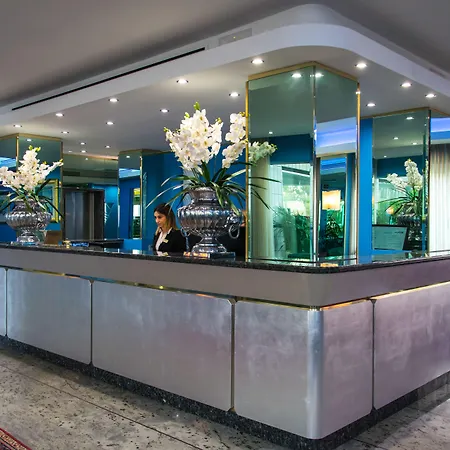 Hotel Royal-3